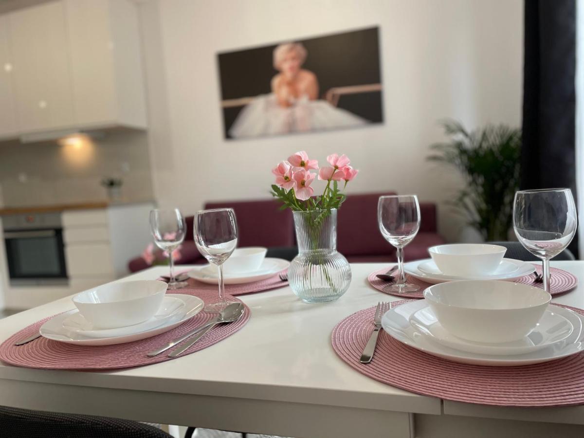 Jm Millennium Kaweczynska 37 Apartment Варшава Екстериор снимка